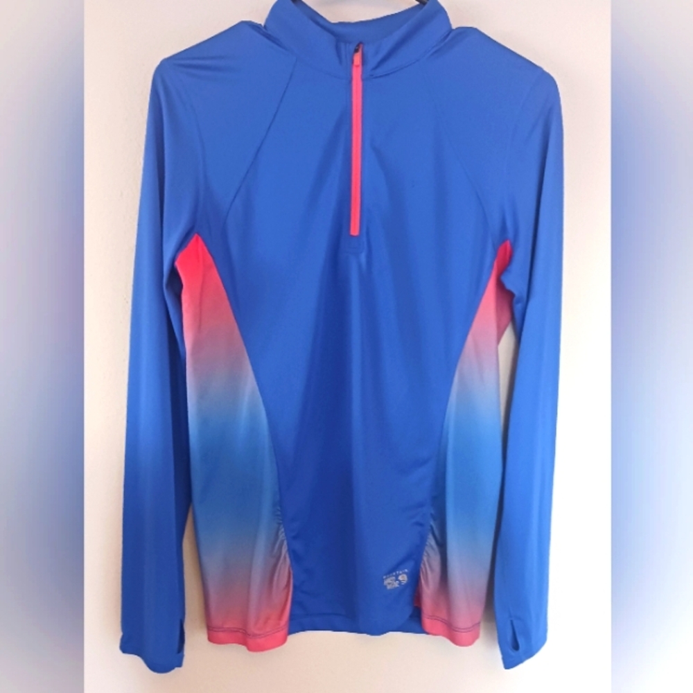 Mountain Hardware Quarter Zip Pull Over Blue Pink Base Layer Med Thumb Holes